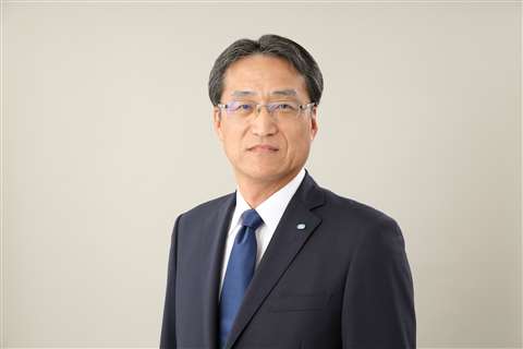 Yasukazu Kamada,日本久保田公司公司。