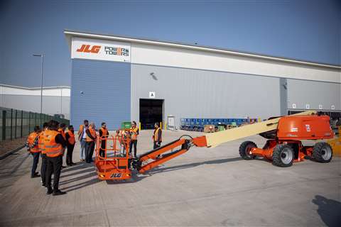 JLG 670 sj